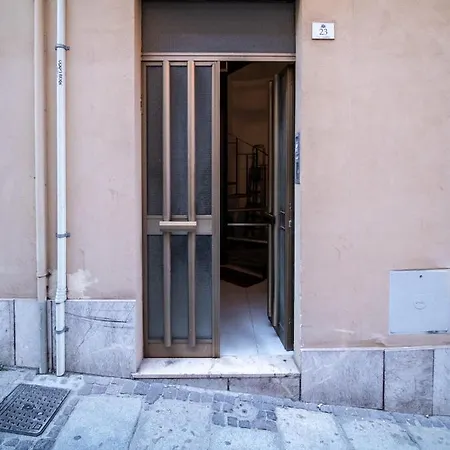Apartment Little Diamond - City Centre Cagliari